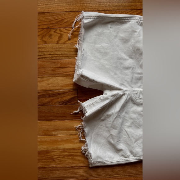 GAP Denim Overall Shorts - Picture 2 of 6